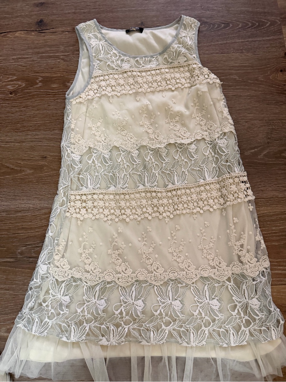 Muse Cream Lace Tiered Midi Dress
